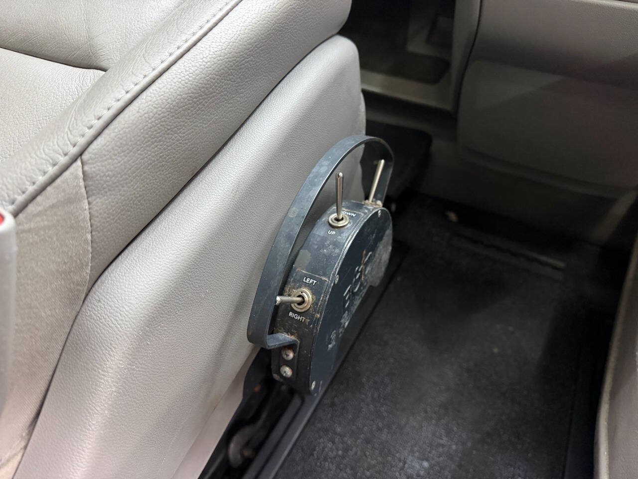 Used 2014 Honda Odyssey EX-L image 16