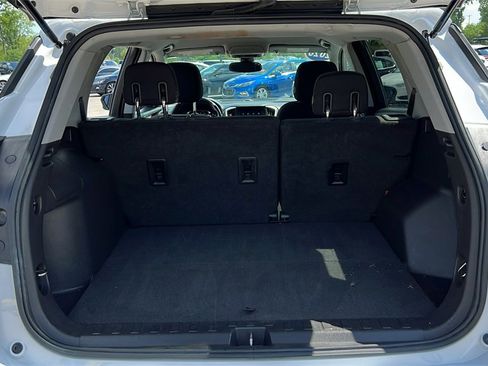 Used 2020 GMC Terrain SLE image 36