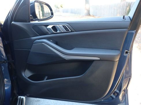 Used 2019 BMW X5 xDrive40i w/ Convenience Package image 28