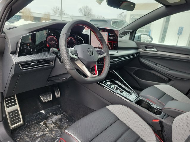 New 2026 Volkswagen GTI SE FWD image 19