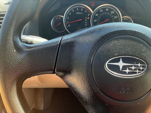 Used 2006 Subaru Legacy 2.5i Special Edition AWD/4WD image 11