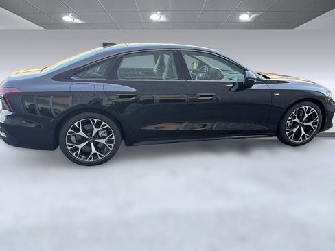 New 2026 Audi A6 Prestige image 8