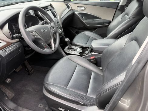 Used 2017 Hyundai Santa Fe Sport AWD/4WD image 5
