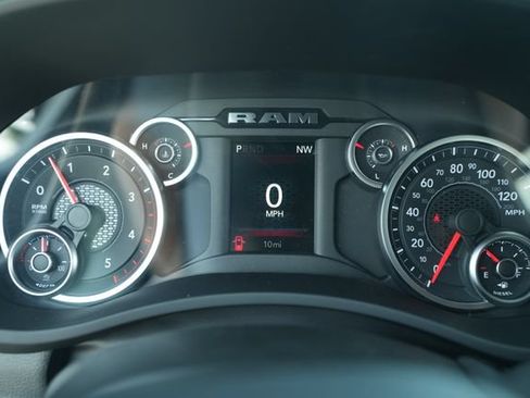 New 2026 RAM 2500 Tradesman AWD/4WD image 27