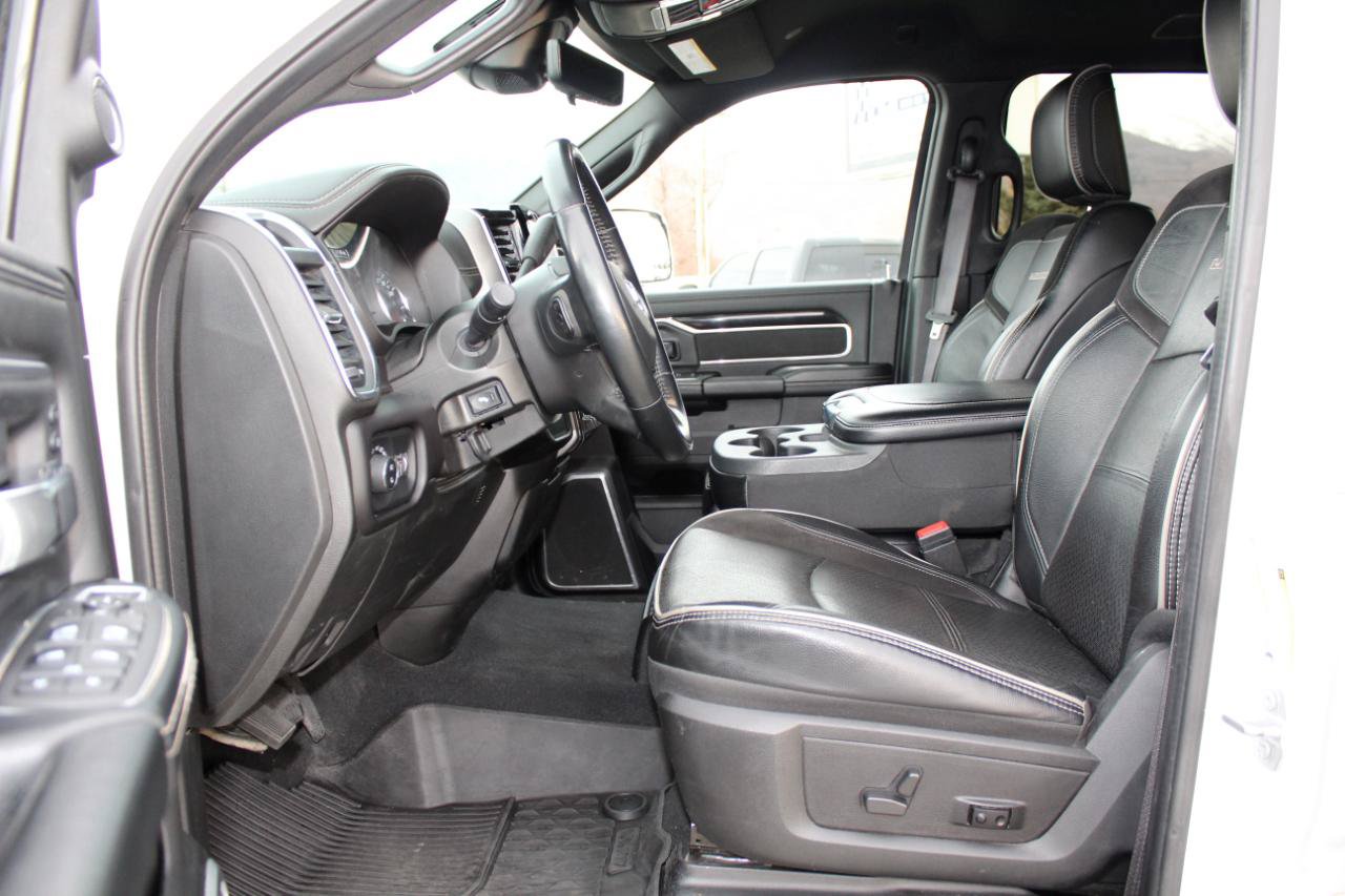 Used 2022 RAM 3500 Laramie AWD/4WD image 15