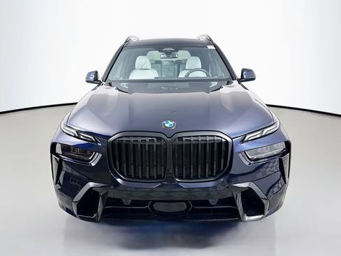 New 2026 BMW X7 xDrive40i w/ M Sport Package image 2
