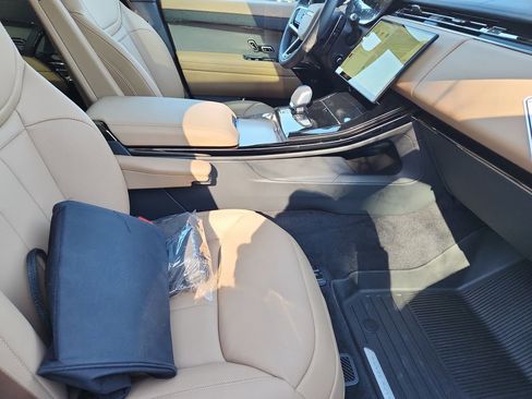 New 2026 Land Rover Range Rover Sport SE AWD/4WD image 3