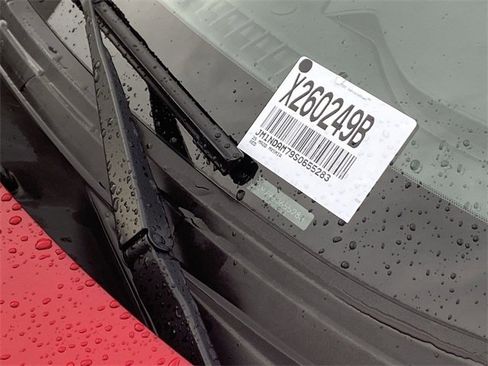 Used 2025 MAZDA MX-5 Miata RF Grand Touring w/ Weather Package image 29