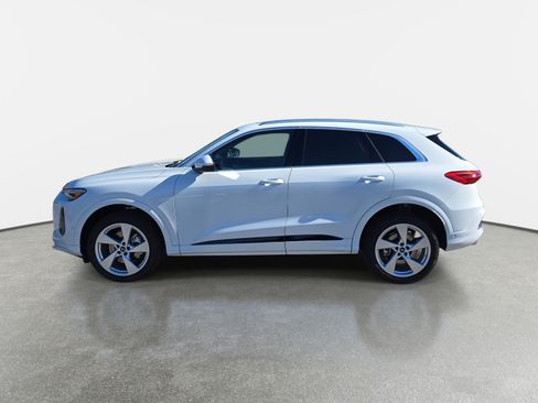 New 2025 Audi Q5 Premium Plus image 8