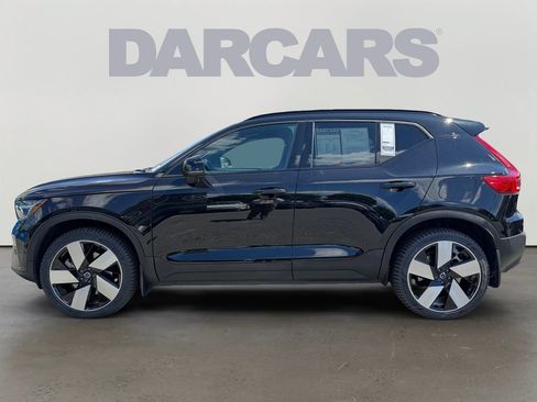Certified 2023 Volvo XC40 Recharge Ultimate w/ Protection Package Premier AWD/4WD image 4