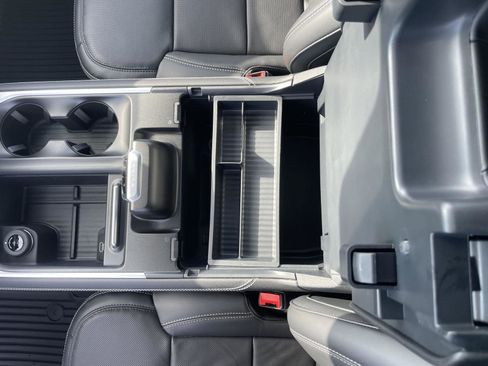 New 2026 Ford Expedition Platinum w/ Stealth Performance Package image 21