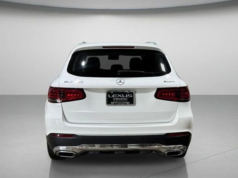 Used 2021 Mercedes-Benz GLC 300 4MATIC w/ Premium Package image 5