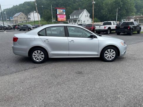Used 2013 Volkswagen Jetta S FWD image 9