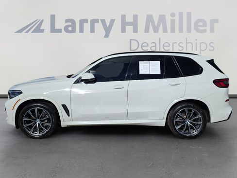 Used 2019 BMW X5 xDrive40i w/ M Sport Package image 2