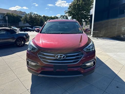 Used 2017 Hyundai Santa Fe Sport FWD image 2