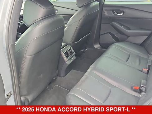 Used 2025 Honda Accord Sport image 19