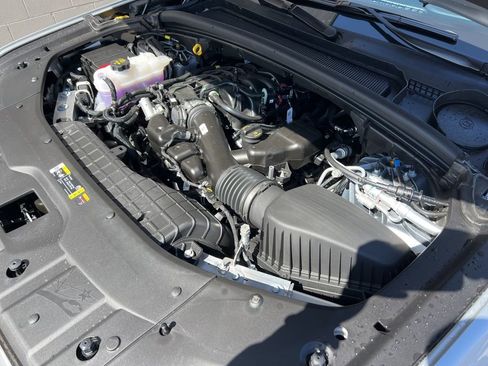 New 2025 Jeep Grand Cherokee L Overland w/ Trailer Tow Package image 30