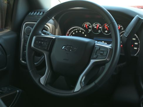 Used 2022 Chevrolet Silverado 1500 RST image 18