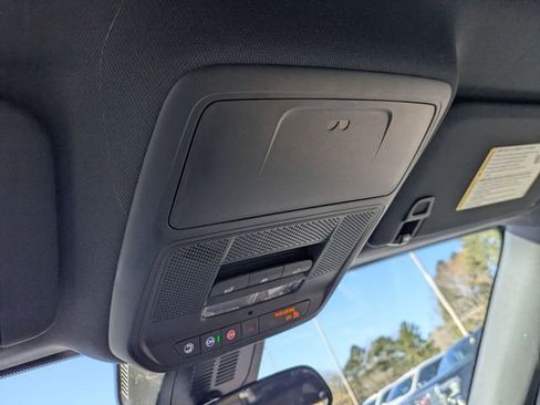 New 2026 Chevrolet Equinox ACTIV w/ Convenience Package III image 23