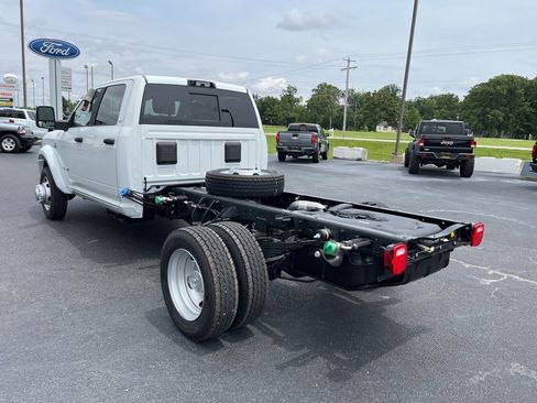 New 2024 RAM 4500 SLT w/ Quick Order Package 2YG SLT image 6