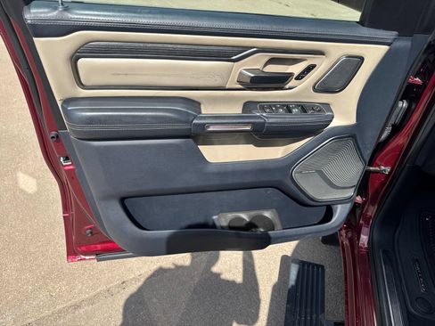 Used 2019 RAM 1500 Limited AWD/4WD image 21