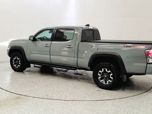Used 2023 Toyota Tacoma TRD Off-Road image 5