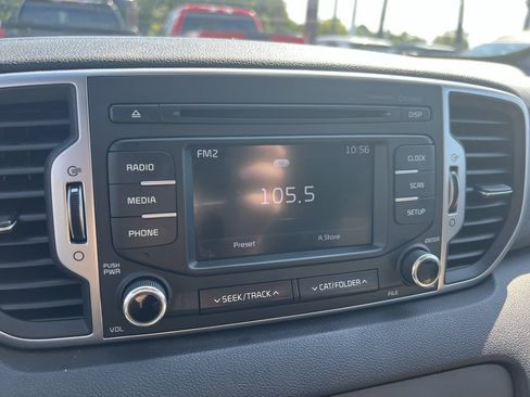 Used 2017 Kia Sportage LX FWD image 23