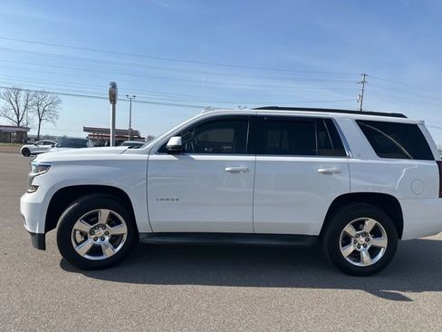 Used 2016 Chevrolet Tahoe LT w/ Luxury Package image 32