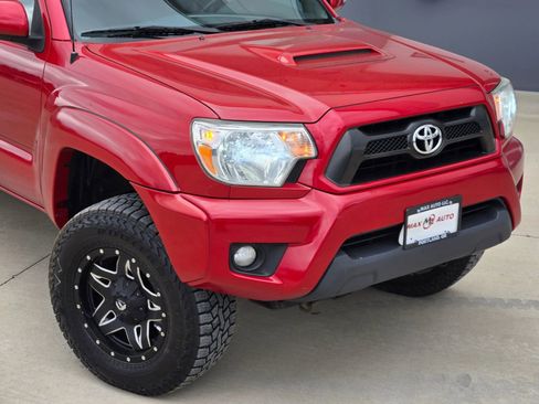 Used 2015 Toyota Tacoma 4x4 Double Cab w/ TRD Sport Package image 38