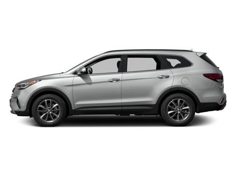 Used 2017 Hyundai Santa Fe SE FWD image 3
