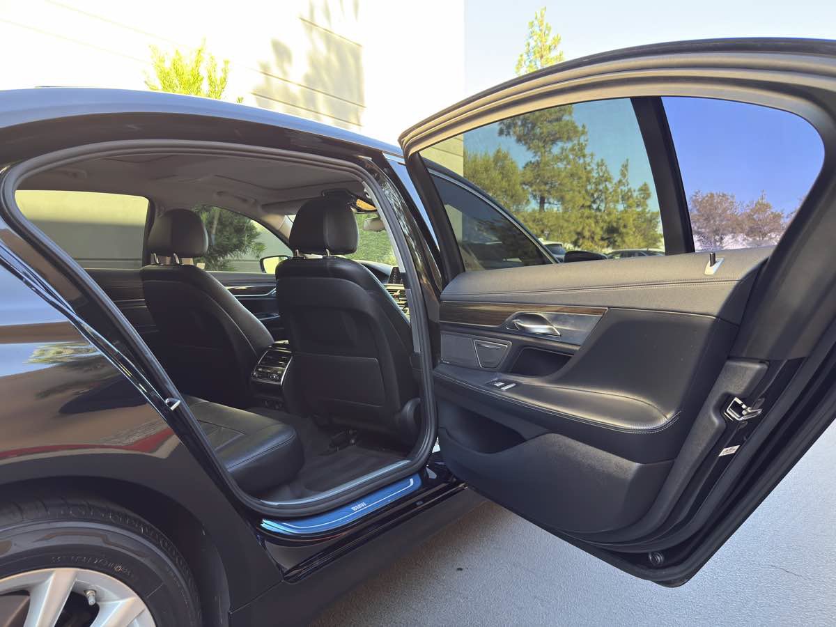 Used 2016 BMW 740i RWD image 62