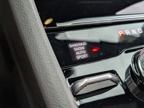 New 2025 Jeep Grand Cherokee Limited image 21