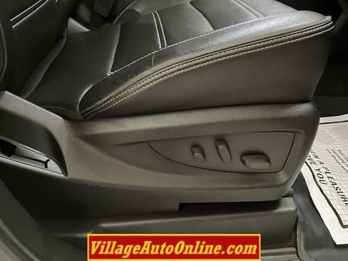 Used 2018 GMC Sierra 1500 Denali w/ Denali Ultimate Package AWD/4WD image 36