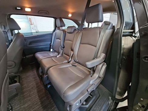 Used 2023 Honda Odyssey EX-L image 9