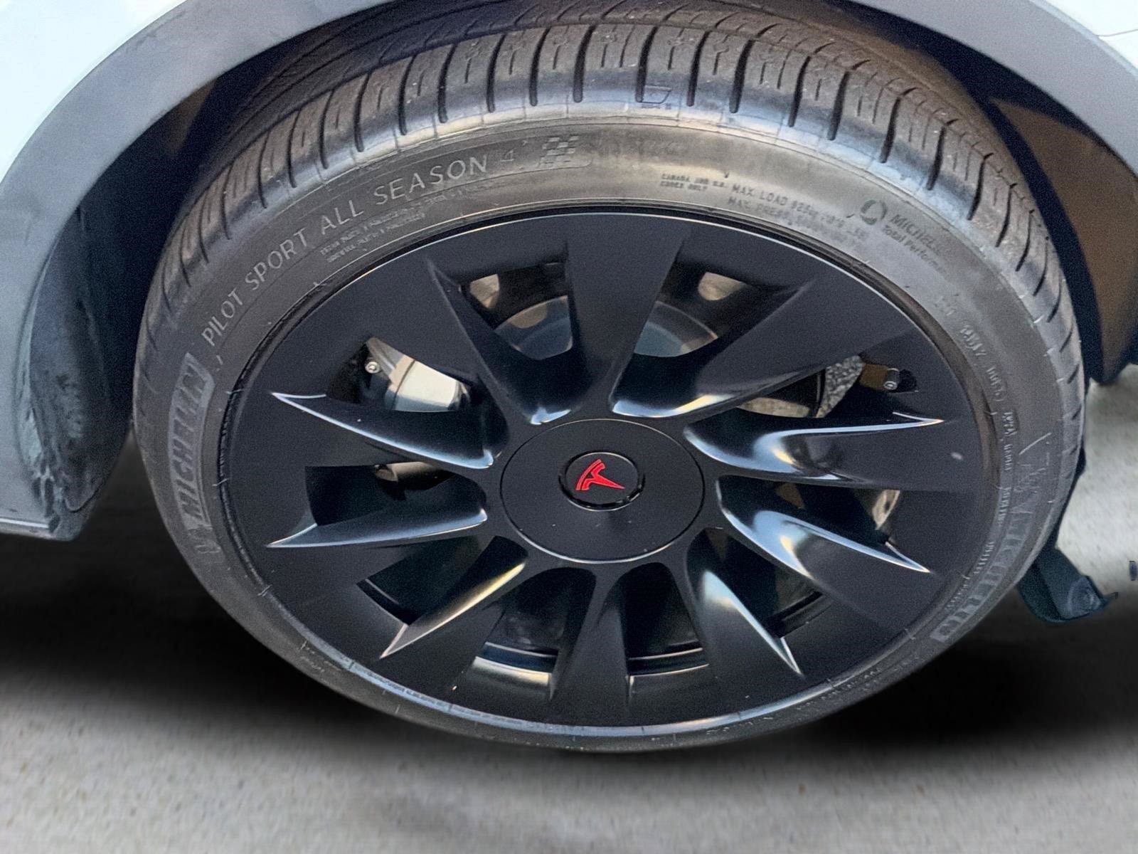 Used 2020 Tesla Model Y Long Range AWD/4WD image 13