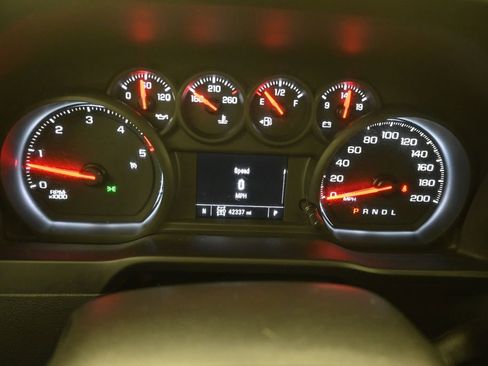 Used 2023 Chevrolet Silverado 2500 Custom w/ Custom Value Package AWD/4WD image 24
