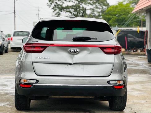 Used 2020 Kia Sportage LX AWD/4WD image 6