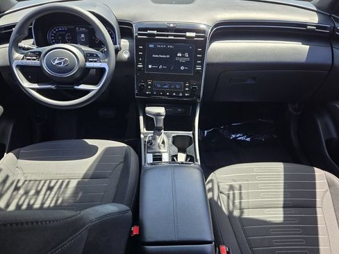 Certified 2024 Hyundai Santa Cruz SEL FWD image 12
