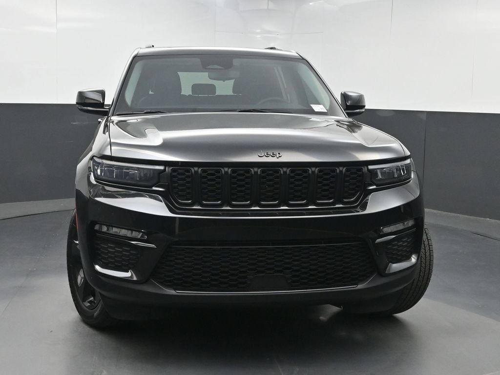 Used 2023 Jeep Grand Cherokee Limited w/ Black Appearance Package RWD image 45
