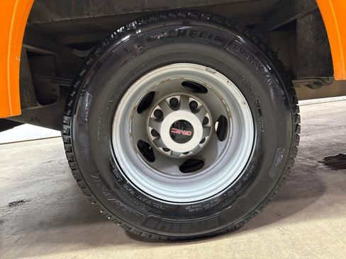 Used 2020 GMC Sierra 3500 2WD Regular Cab w/ Fleet Convenience Package image 34