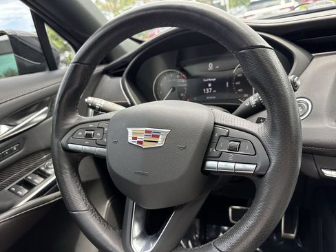 Used 2023 Cadillac XT4 Sport FWD image 54