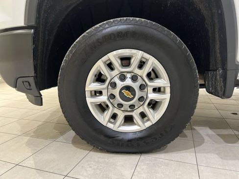 Used 2025 Chevrolet Silverado 2500 W/T w/ WT Convenience Package AWD/4WD image 30