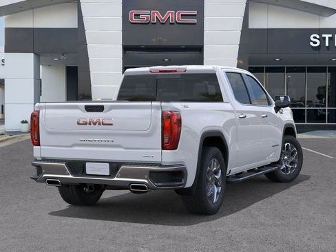 New 2026 GMC Sierra 1500 SLT image 4