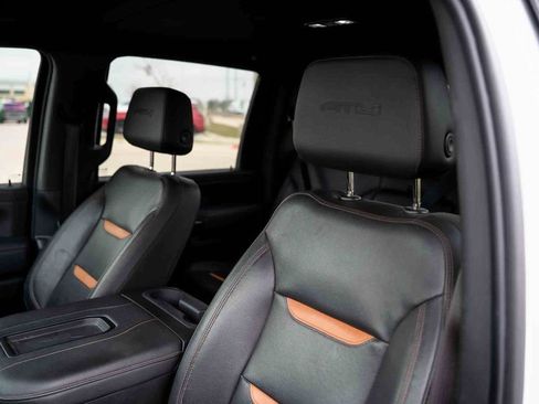 Used 2022 GMC Sierra 2500 AT4 w/ Gooseneck/5TH Wheel Package image 7