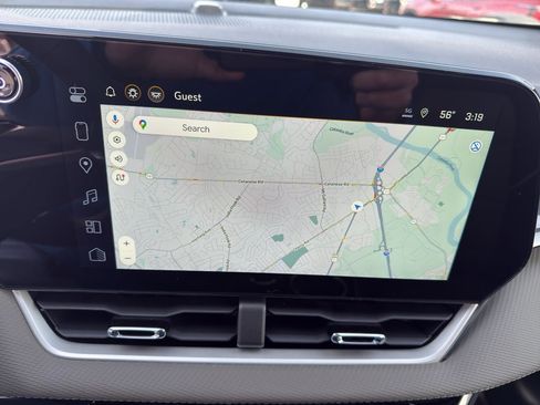 New 2026 Chevrolet Equinox LT w/ Convenience Package II image 15