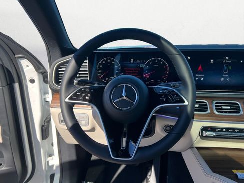 New 2026 Mercedes-Benz GLE 450 4MATIC Coupe image 12