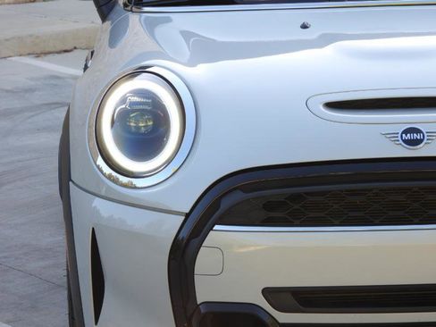 Used 2023 MINI Cooper S image 34