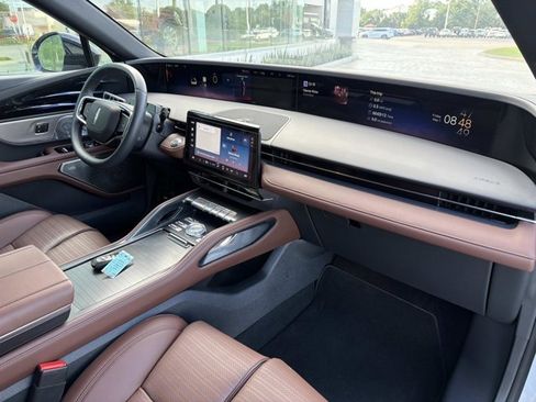 New 2026 Lincoln Nautilus Reserve AWD/4WD image 19