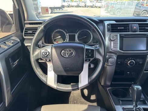 Used 2018 Toyota 4Runner SR5 Premium w/ Wilderness Package AWD/4WD image 11