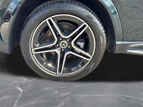 Used 2023 Mercedes-Benz GLS 450 4MATIC w/ AMG Line Exterior image 46